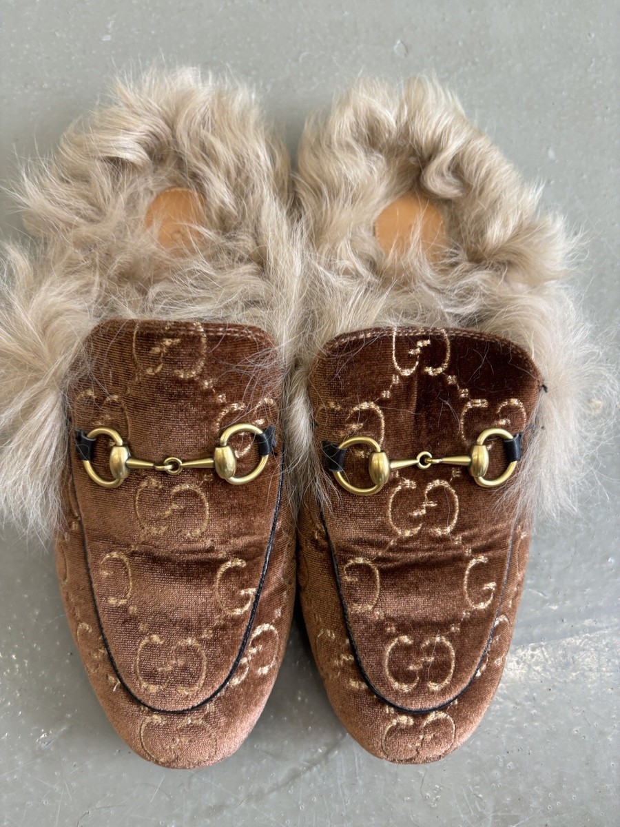 Authentic GUCCI WMNS Brown Velvet Princetown Fur Mule Loafers Sz