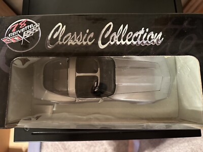 UT Models 1978 Corvette Classic Collection 1:18 Scale Diecast Car
