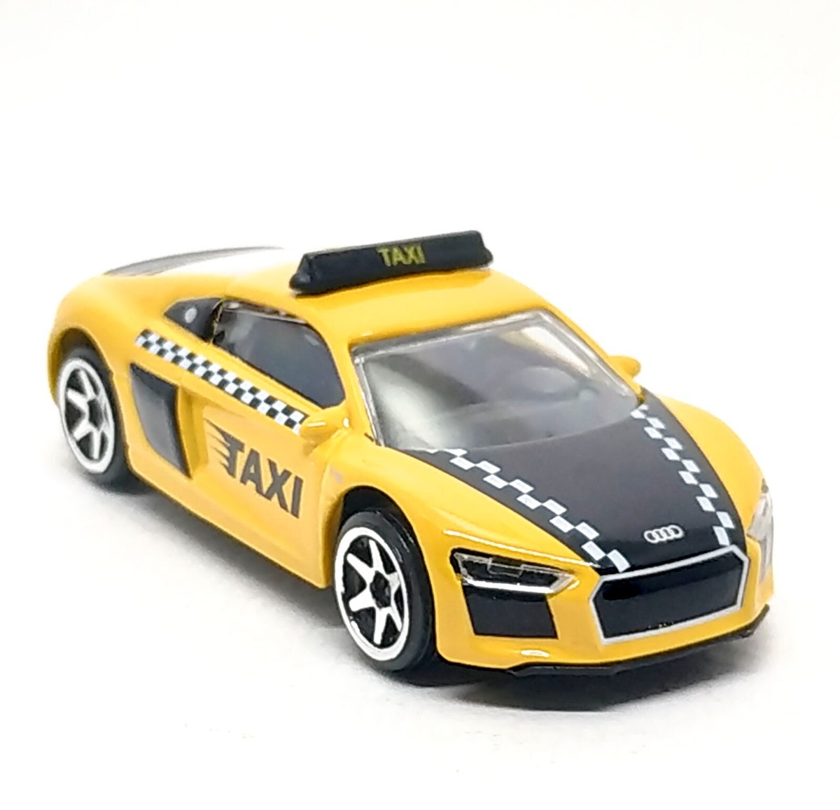 Audi R8 Spyder V10 イエロー ミニカー 【公式通販】