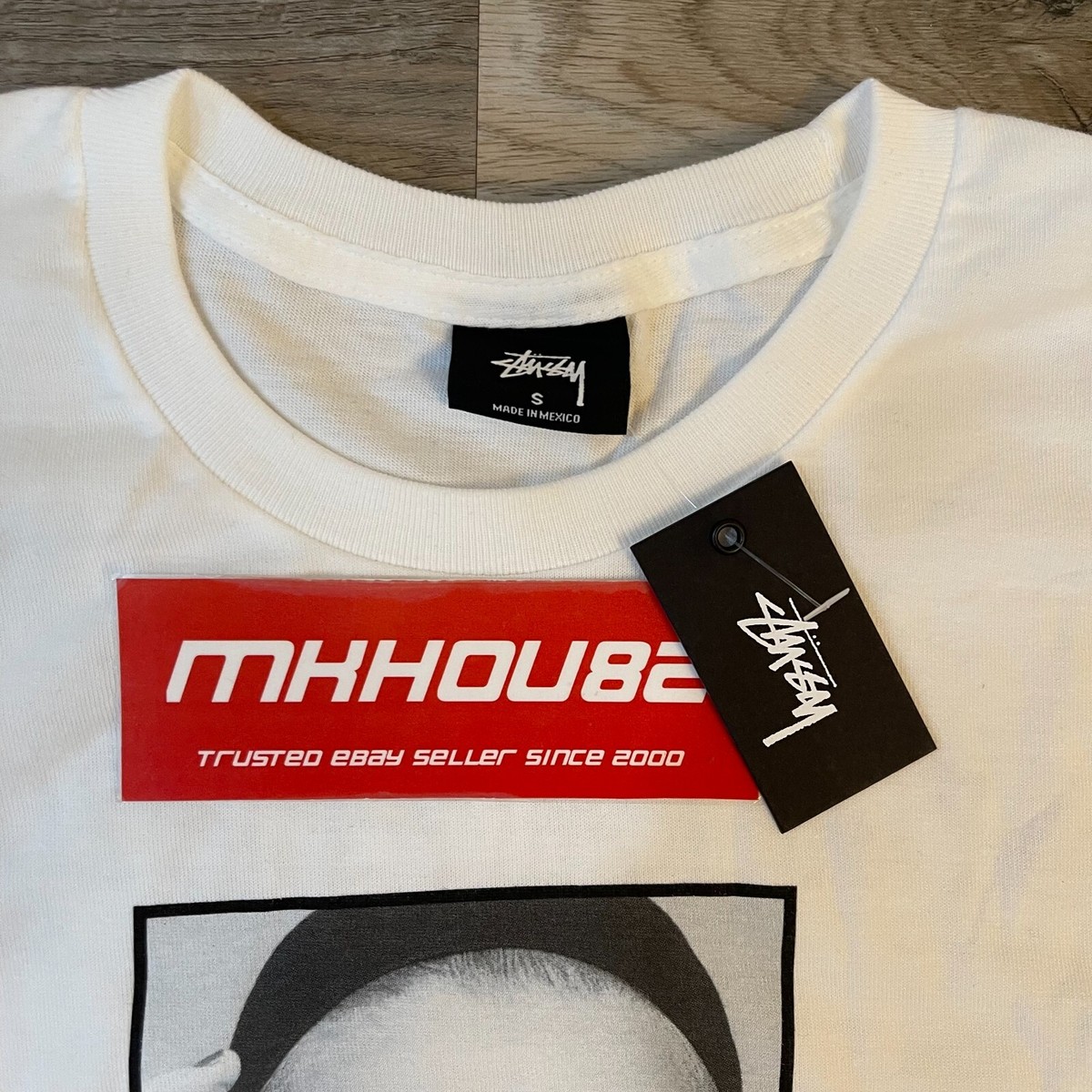 New Vintage Stussy Printemps Ete 2019 Karl Lagerfeld Memorial Tee