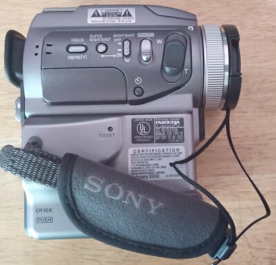 Sony DCRPC120 NTSC MiniDV Camcorder 2.5-inch LCD 1.5 MegaPixel
