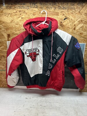 VTG PRO PLAYER by Daniel Young CHICAGO BULLS 1/2 ZIP PULLOVER