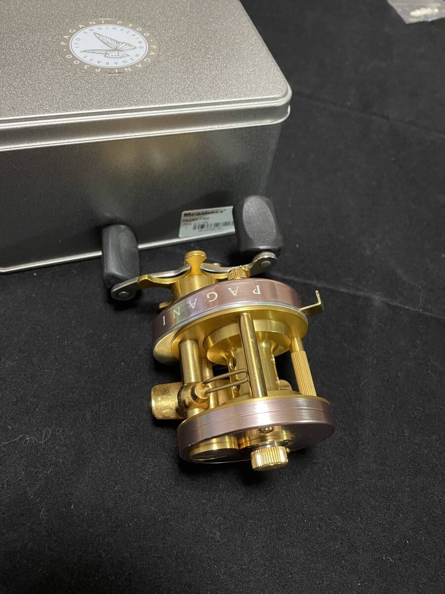 Megabass Pagani P300 R Baitcast Reel finesse trout fishing Pink