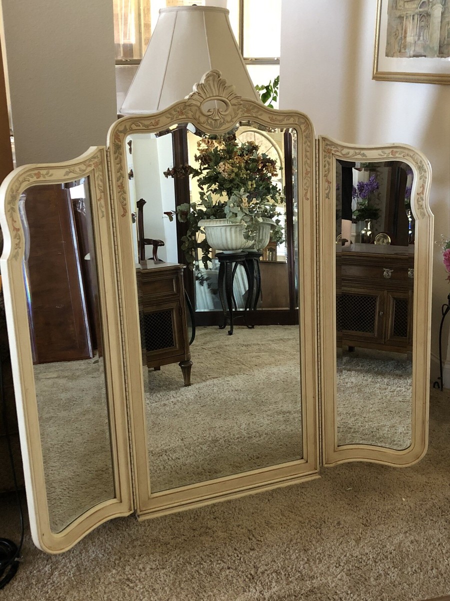 Drexel Heritage Tri Fold Mirror, French County, Italian, beautiful