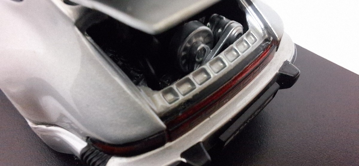 Porsche 911 (901) Carrera 2.7 1975 Silver 1:43 Kyosho 05522S