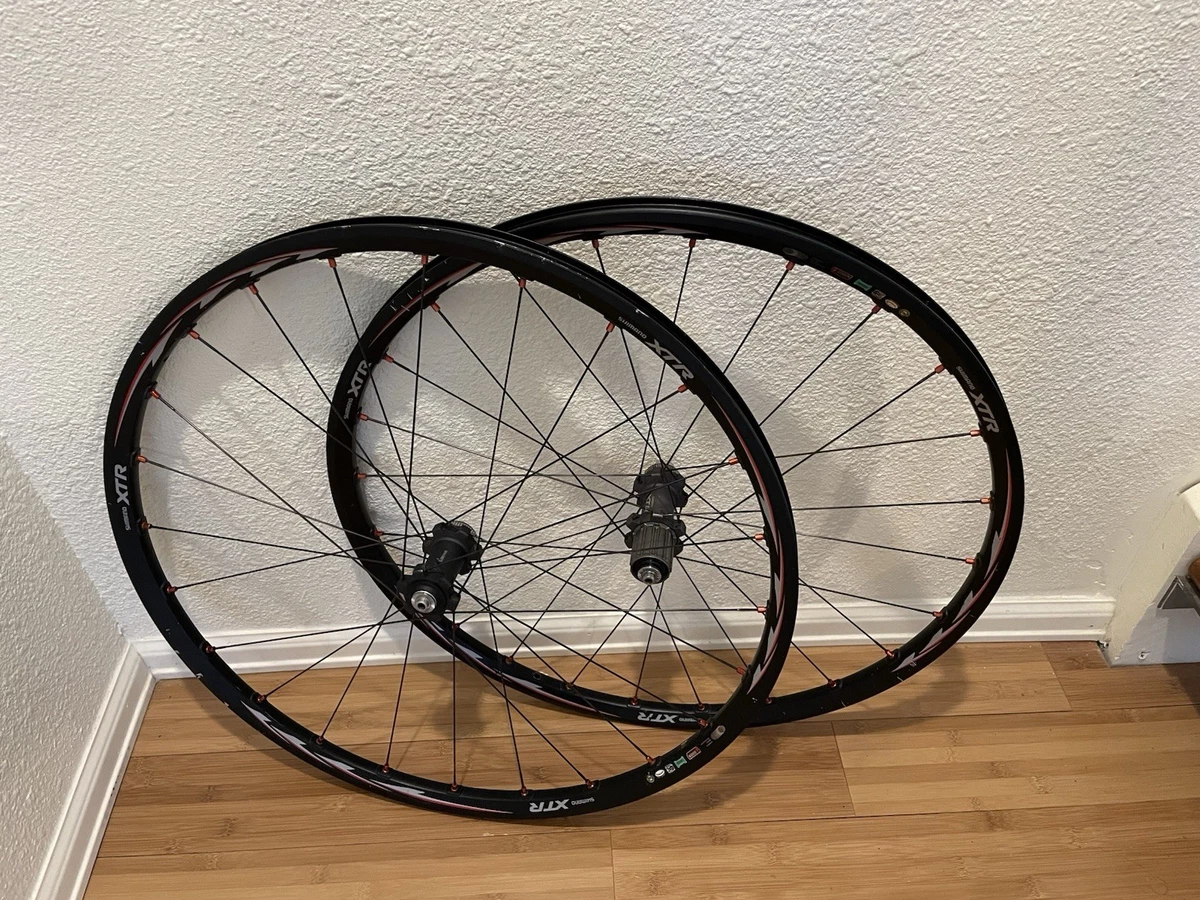 XTR ハブ アルミリム 完組ホイール 26er 8〜9s XTR ハブ アルミリム 完