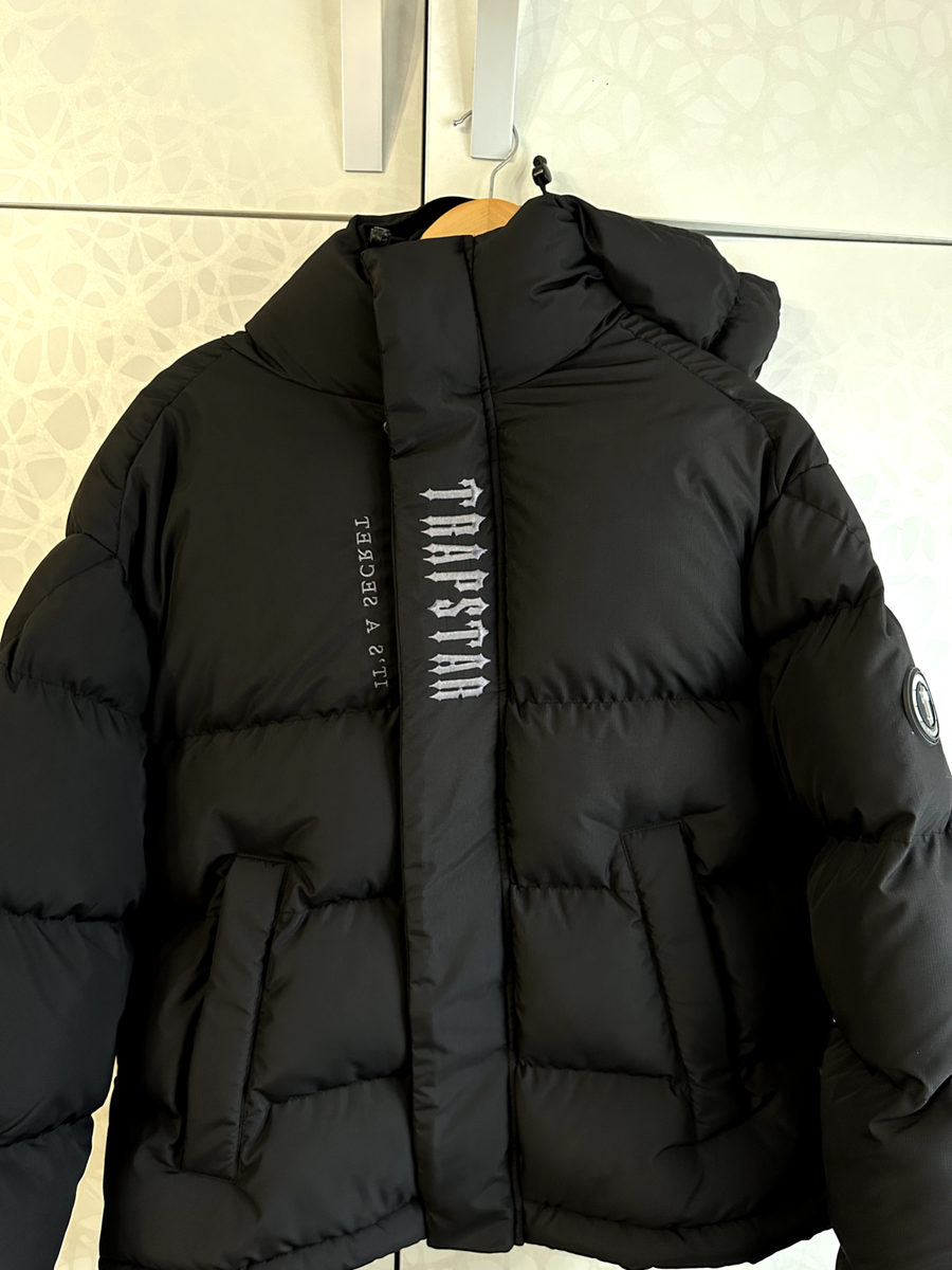 trapstar decoded hooded puffer 2.0 | eBay