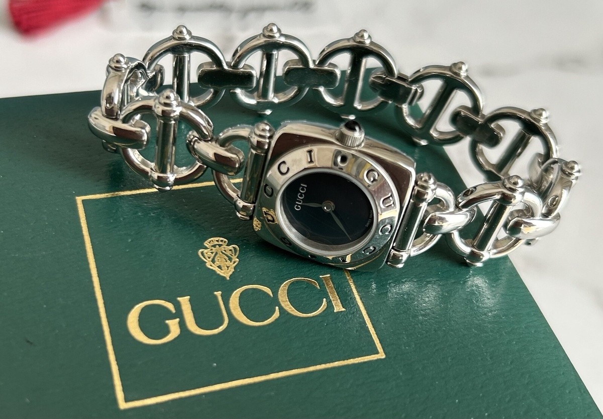 GUCCI 6400L Silver Plated Quartz Black Dial Women Watch Fast