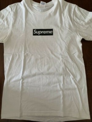 Supreme Paris Box Logo Tee Size Medium in Excellent Preowned