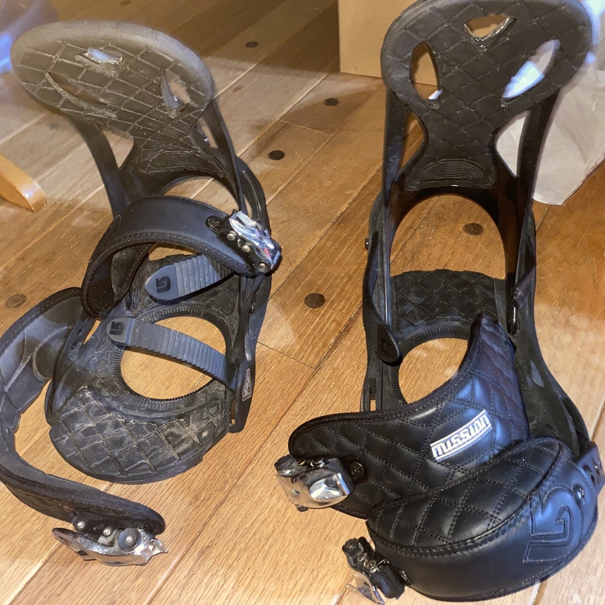 Burton Men's Mission Re:Flex Snowboard Binding - Black (2003-2005