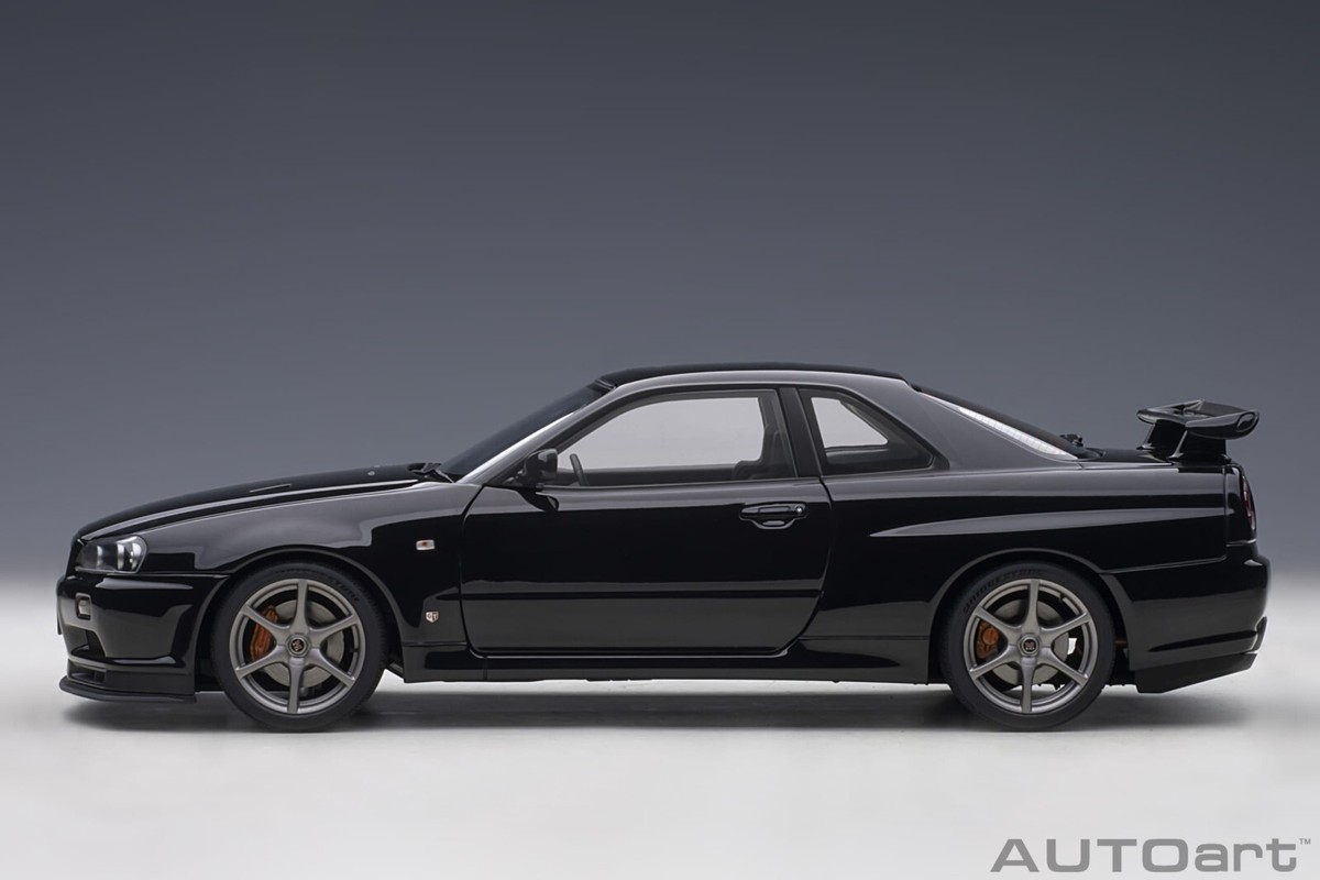 NISSAN SKYLINE GT-R (R34) V-SPEC II BLACK PEARL by AUTOart 1:18