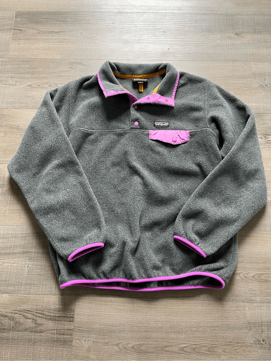 Patagonia Lightweight Synchilla Snap-T Fleece Pullover Grey Pink