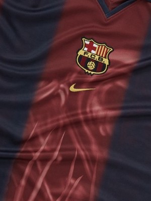 NEW L - TRAVIS SCOTT CJ X NIKE X FC BARCELONA RETRO 2000/01