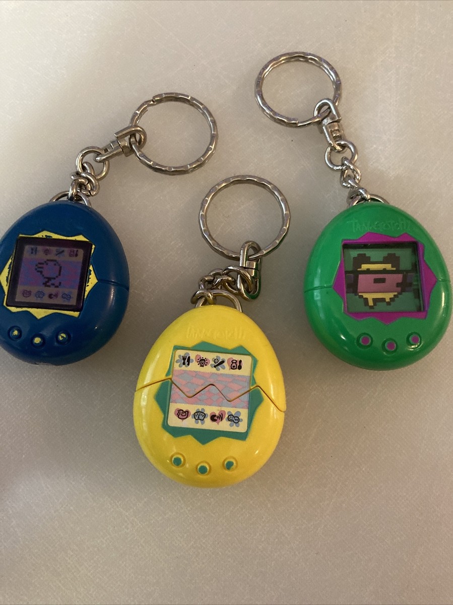 Tamagotchi Keychain Lot 3 1997 McDonalds Happy Meal Toys 1.5