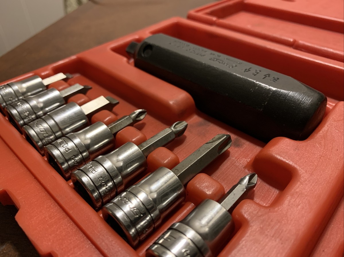 Snap on Tool USA 3/8 Drive Impact Driver Wrench Bit Socket