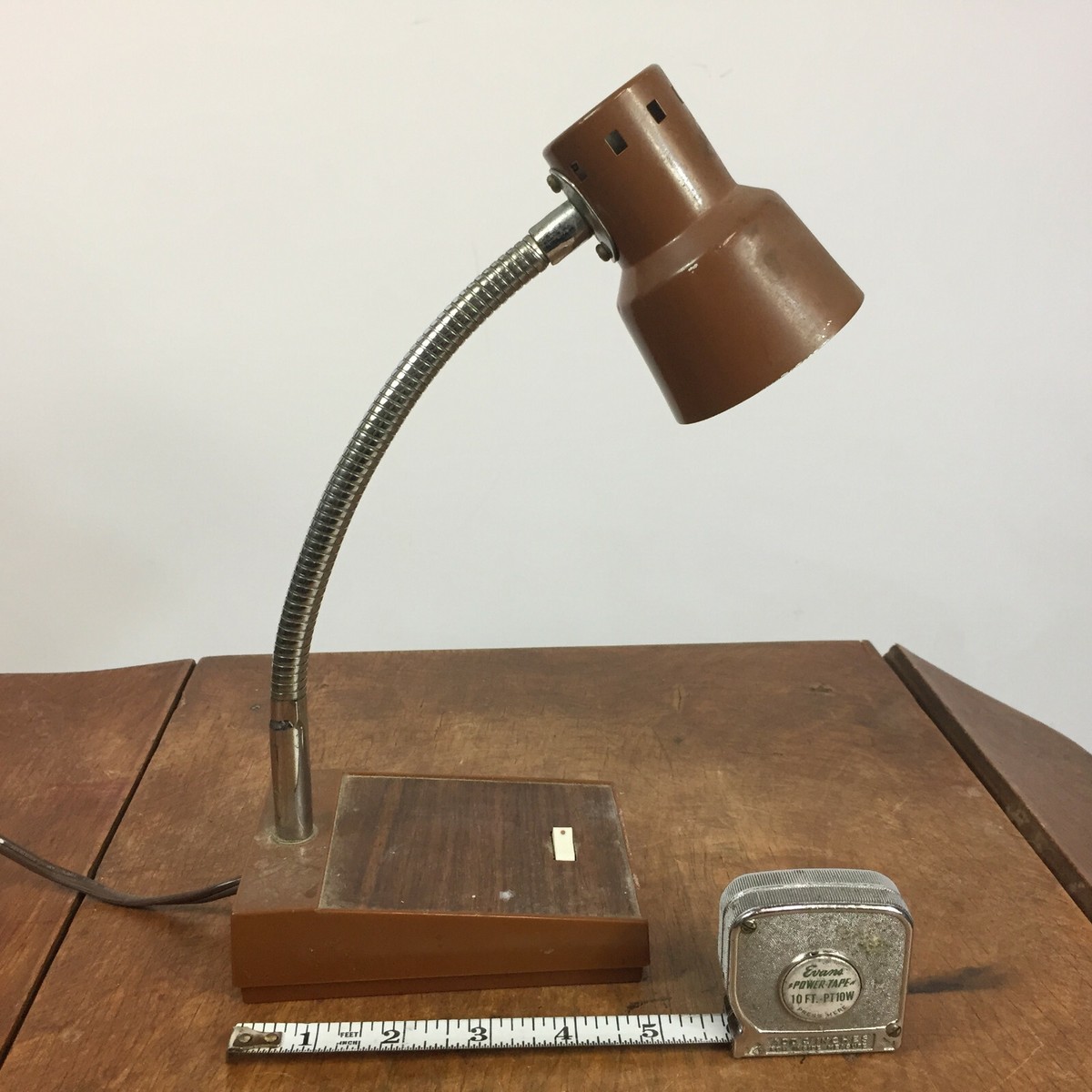 Vintage 70s 80s Wood Grain Metal Mini Small Desk Office Table Lamp