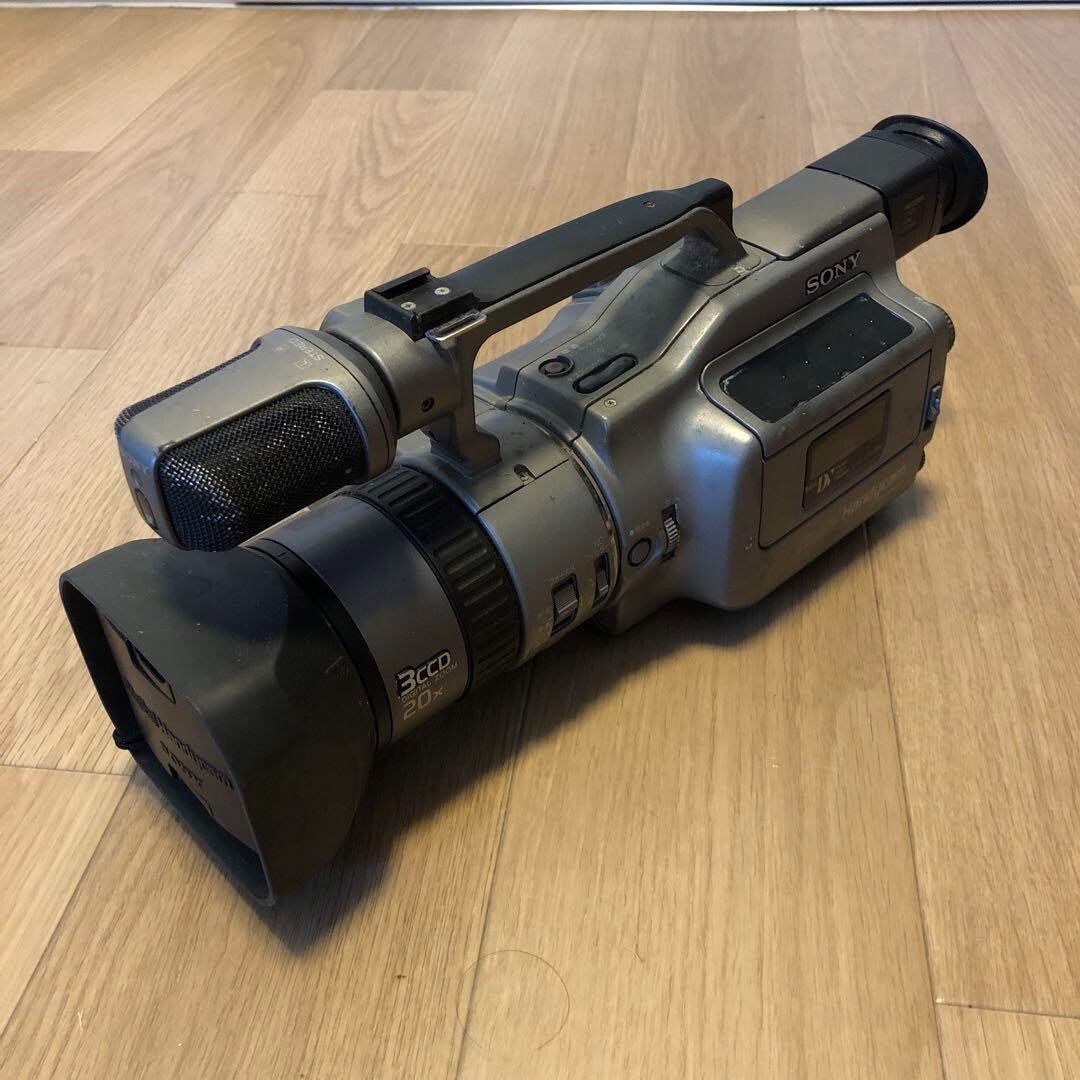 Sony Handycam DCR-VX1000 Digital Camcorder Video Camera Good