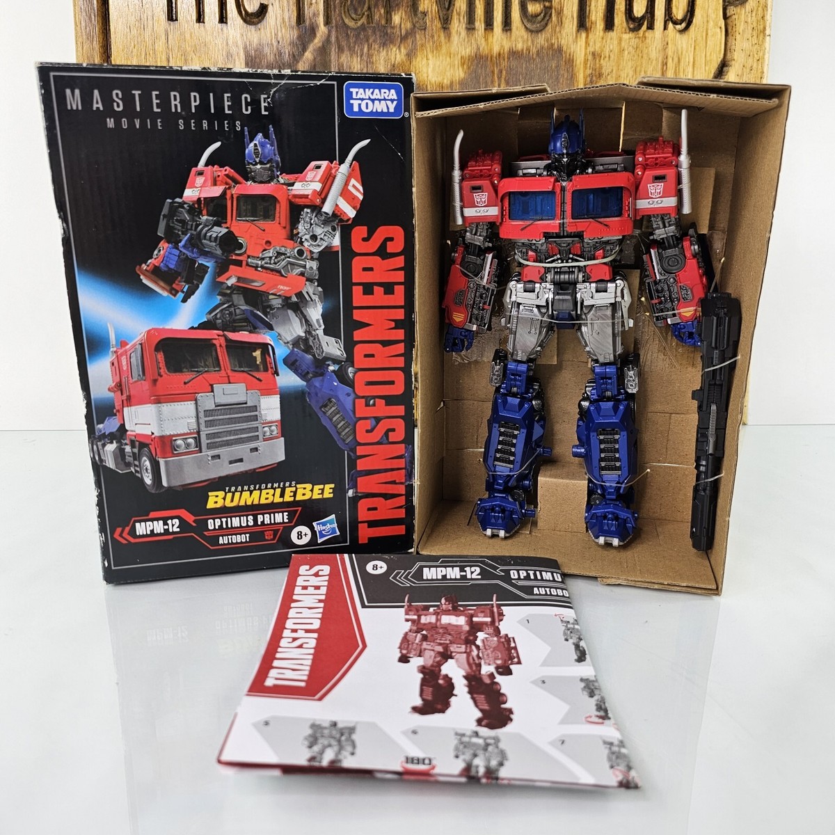 Optimus Prime MPM-12 Transformers Masterpiece Movie Bumblebee