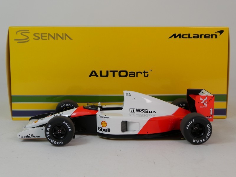 Autoart McLaren Honda MP4/6 Ayrton Senna World Champion 1991 Japan