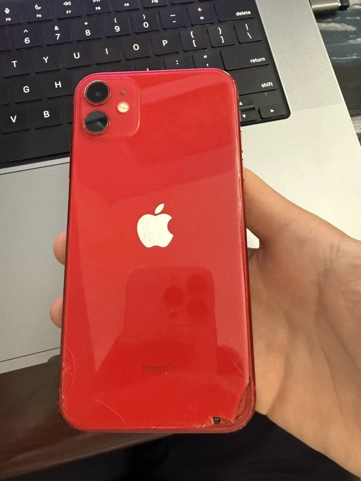 Apple iPhone 11 (PRODUCT) RED - 64GB (Factory Unlocked) - Back C
