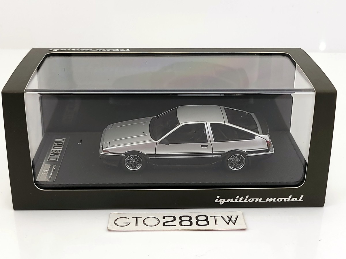 Ignition Model 1:43 Toyota Sprinter Trueno(AE86) GT-Apex Silver