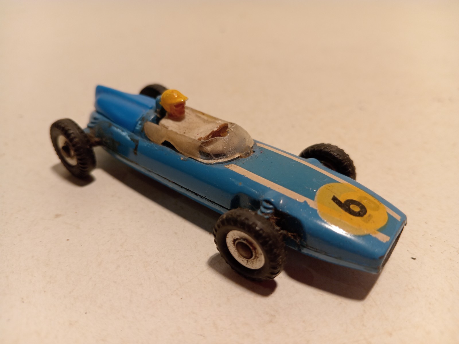Dinky 240, Cooper Racing Car - Free Price Guide & Review