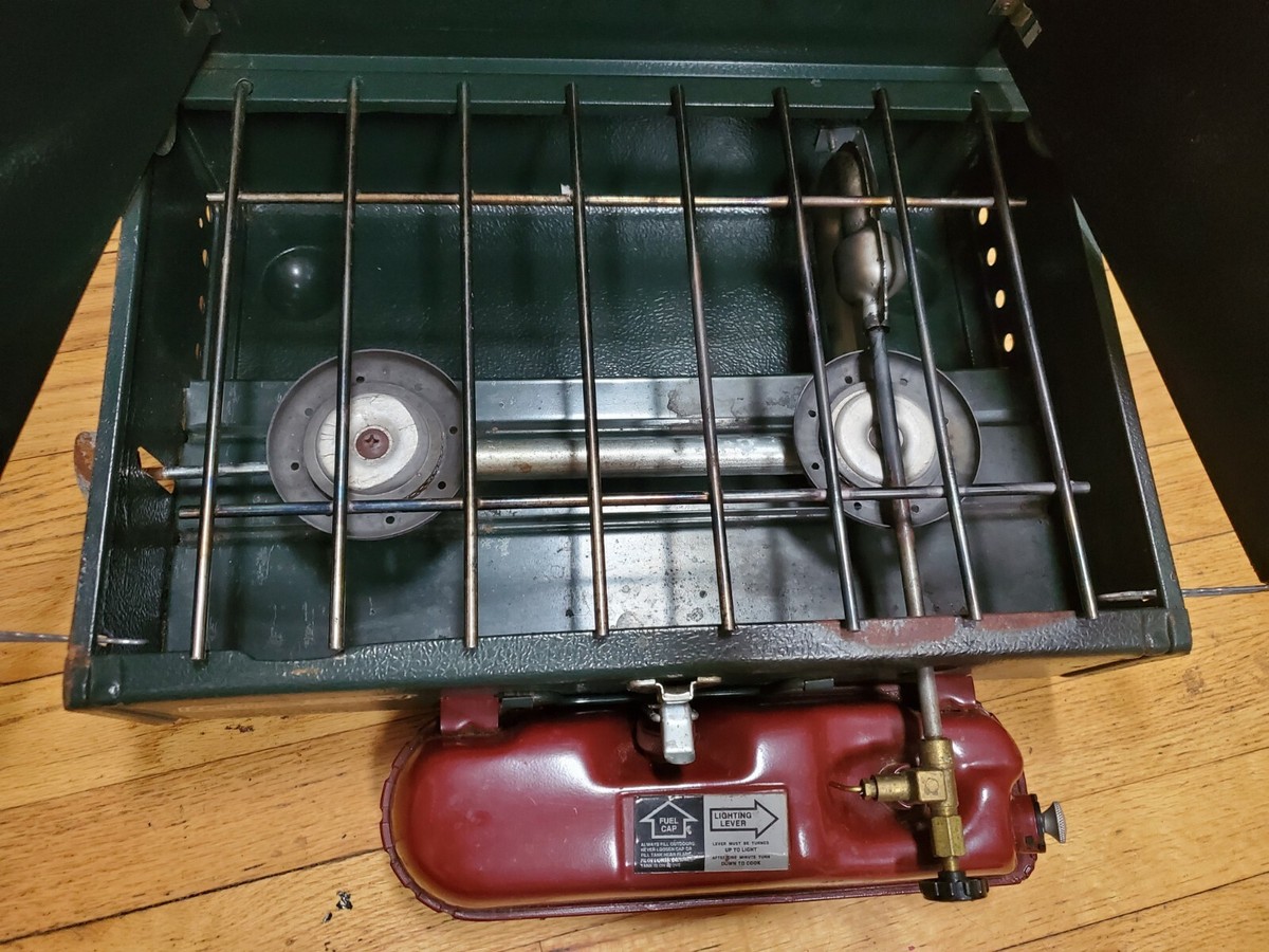 Vintage Coleman 425F Compact Gas 2 Burner Camp Stove With Original
