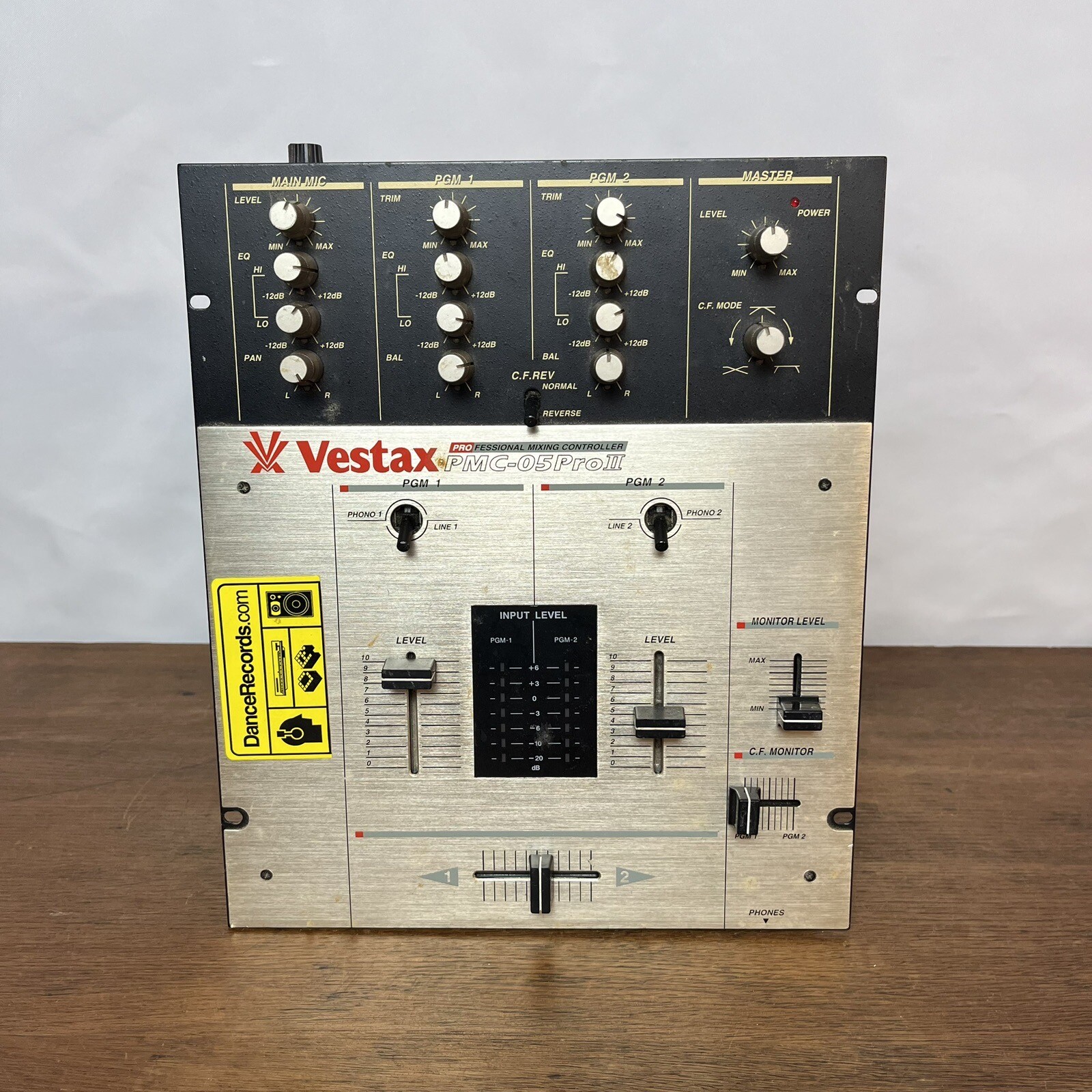 Vestax PMC-170A DJミキサー (未確認のためジャンク扱い) Vestax PMC