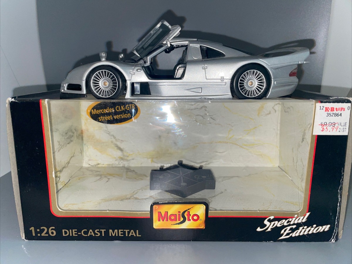 MAISTO 1:26 SCALE MERCEDES CLK-GTR STREET VERSION SPECIAL EDITION