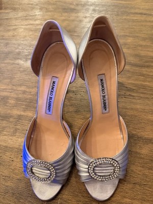 Manolo Blahnik Sedaraby D'Orsay peep-toe pumps SATC 'Carrie