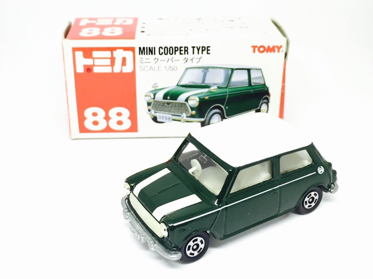 TOMICA トミカ ミニクーパー 緑⁄白色 輸出カラー 箱付き TOMICA トミカ