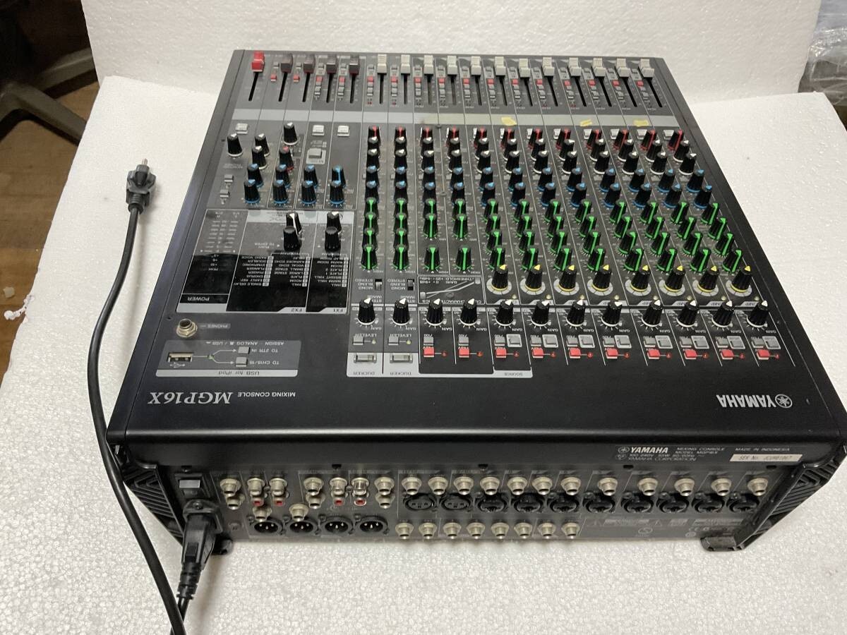 Yamaha MGP16X 16-Channel Mixer Audio Interface & Effects | eBay