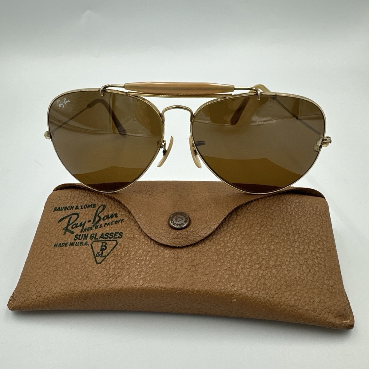 Vintage B&L Ray-Ban Aviator Sunglasses 62-14 Gold Frame Brown Lens