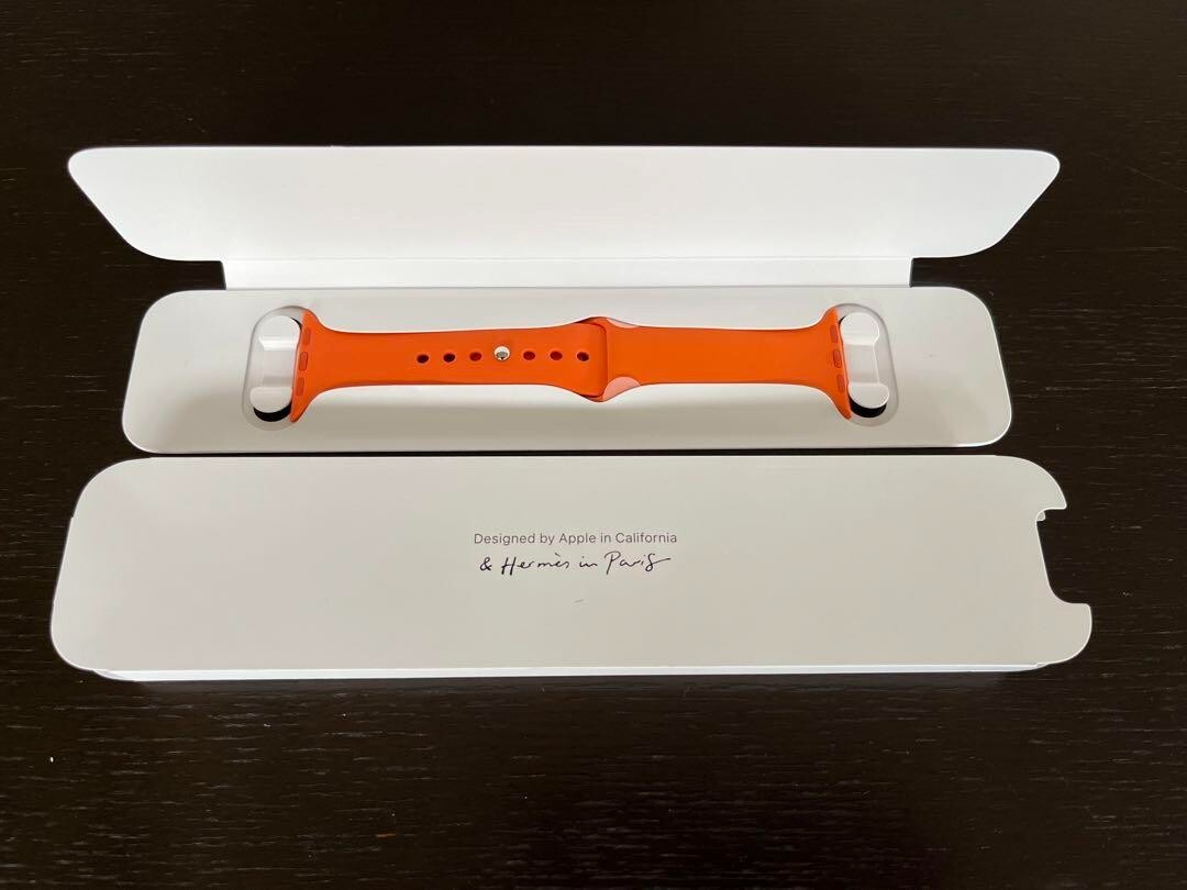 Hermes Apple Watch Orange Sports Band 38mm/40mm/41mm S/M Rubber