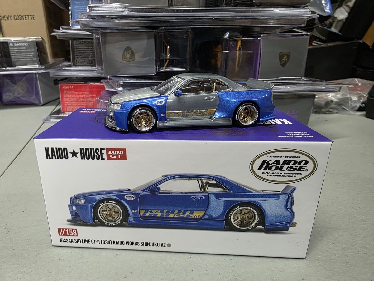 CHASE Mini GT Kaido House 1:64 Nissan GT-R (R34) V2 Aero SHINJUKU