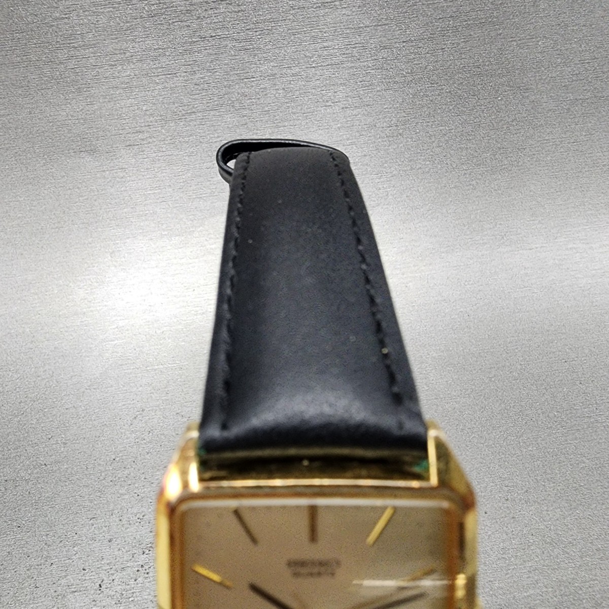 Seiko Tank Watch Men 27mm Gold Dial Gold Plated Rectangle 7431