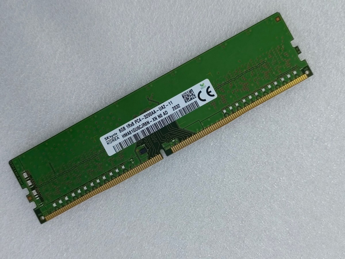 SK Hynix 8GB DDR4 3200 Desktop DIMM RAM 1Rx8 PC4-25600