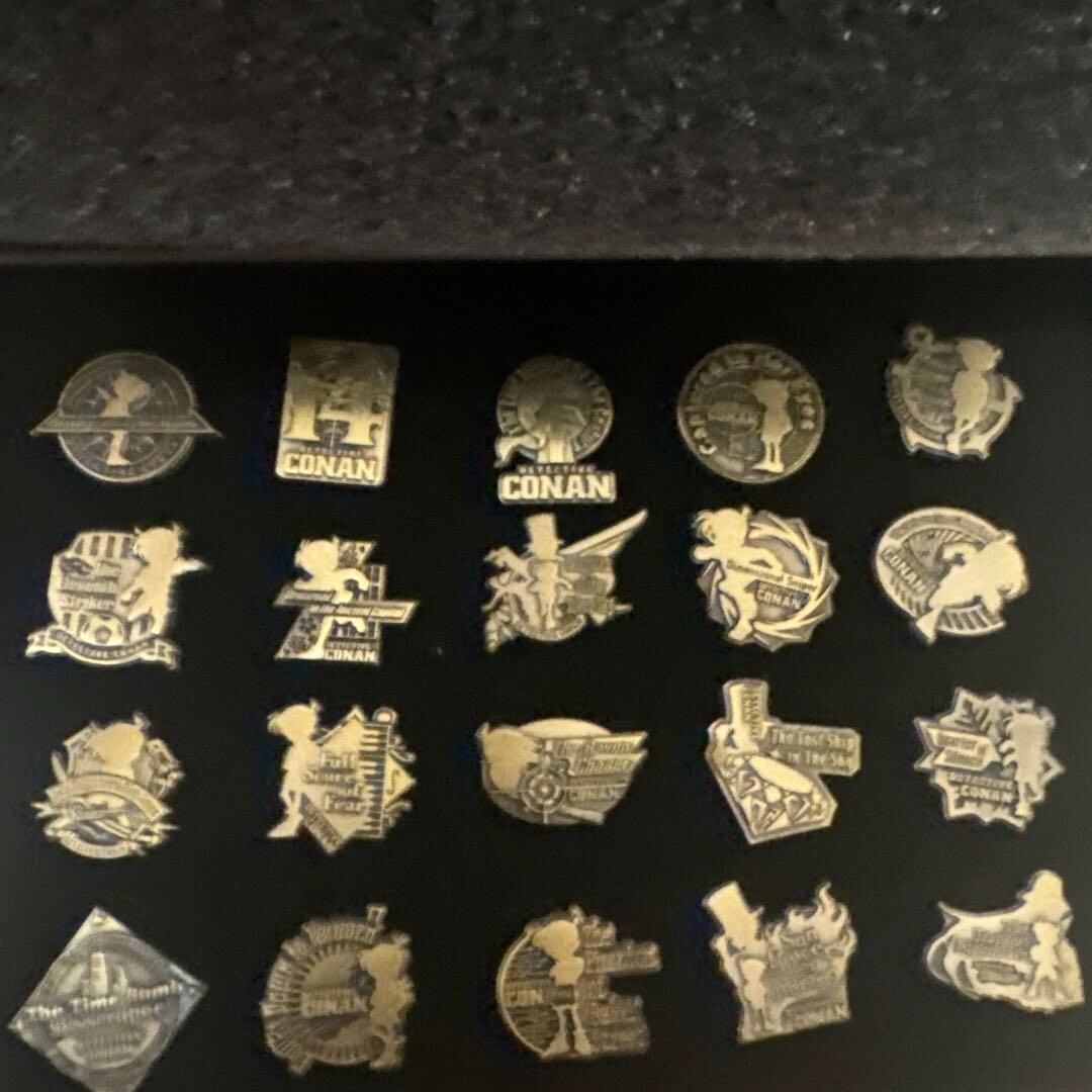 DETECTIVE CONAN ピンバッジセット 1997-2016 DETECTIVE CONAN