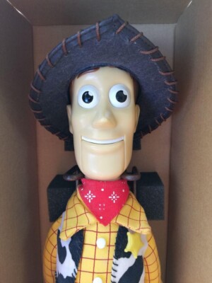 VINTAGE Young Epoch Toy Story Roundup Woody Tokyo Disney Resort