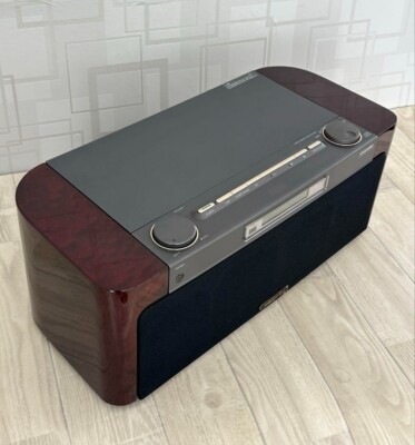 Sony Celebrity D-3000 CD Radio Giugiaro w/Box Remote Serviced