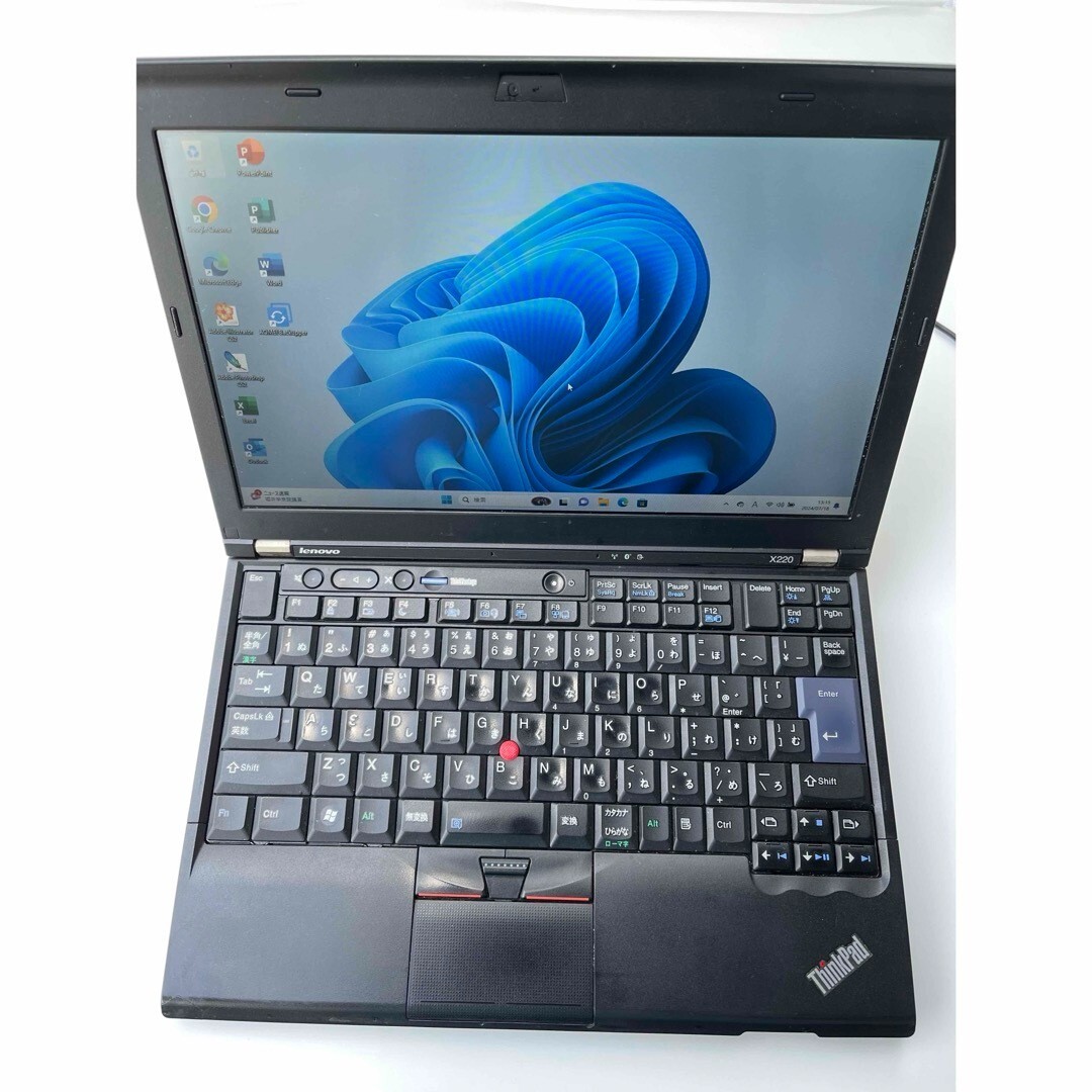 Lenovo ThinkPad X220 メモリ16GB SSD240GBLenovo ThinkPad X220