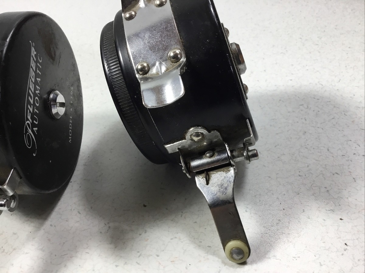 2 Pflueger Model 1195 Automatic Fishing Reel | eBay