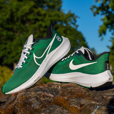 Nike Air Zoom Pegasus 39 Oregon Track Club OTC Men's Road Running