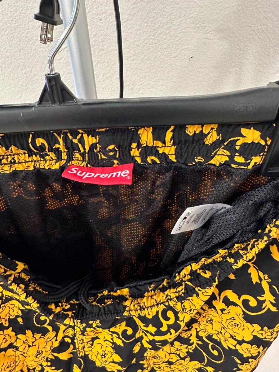 Supreme nylon water shorts black floral Size Small | eBay