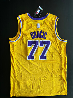 ルカドンチッチ 77 SWINGMAN ユニフォーム サイズ52 DONCIC