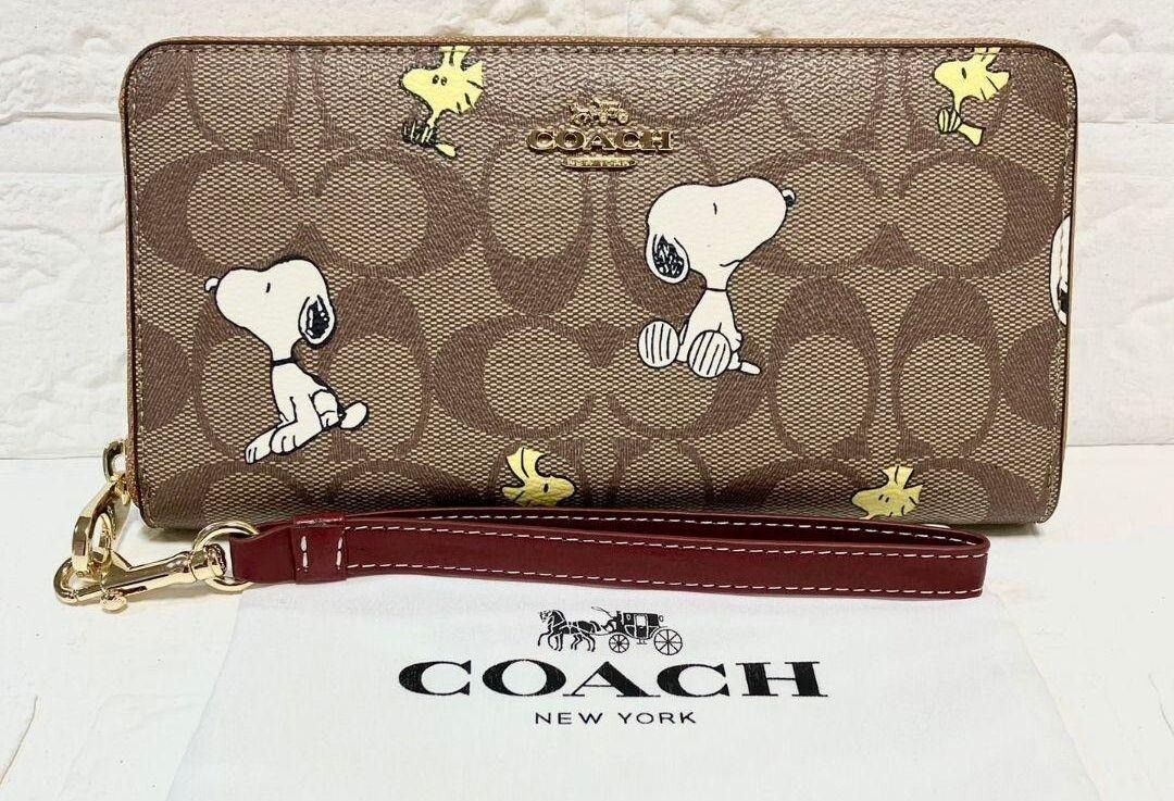 COACH x PEANUTS Long Zip around Wallet Snoopy Woodstock Khaki