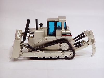 Caterpillar D9R Dozer - 