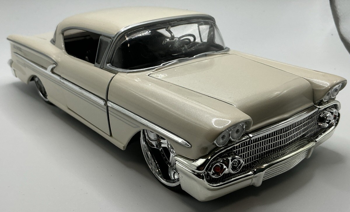 1958 CHEVY IMPALA JADA DUB CITY OLDSKOOL 1:24 DIECAST COLLECTIBLE