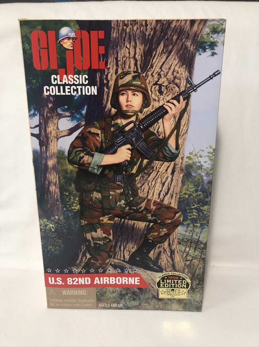 GI Joe Classic Collection U.S. 82nd Airborne Female African