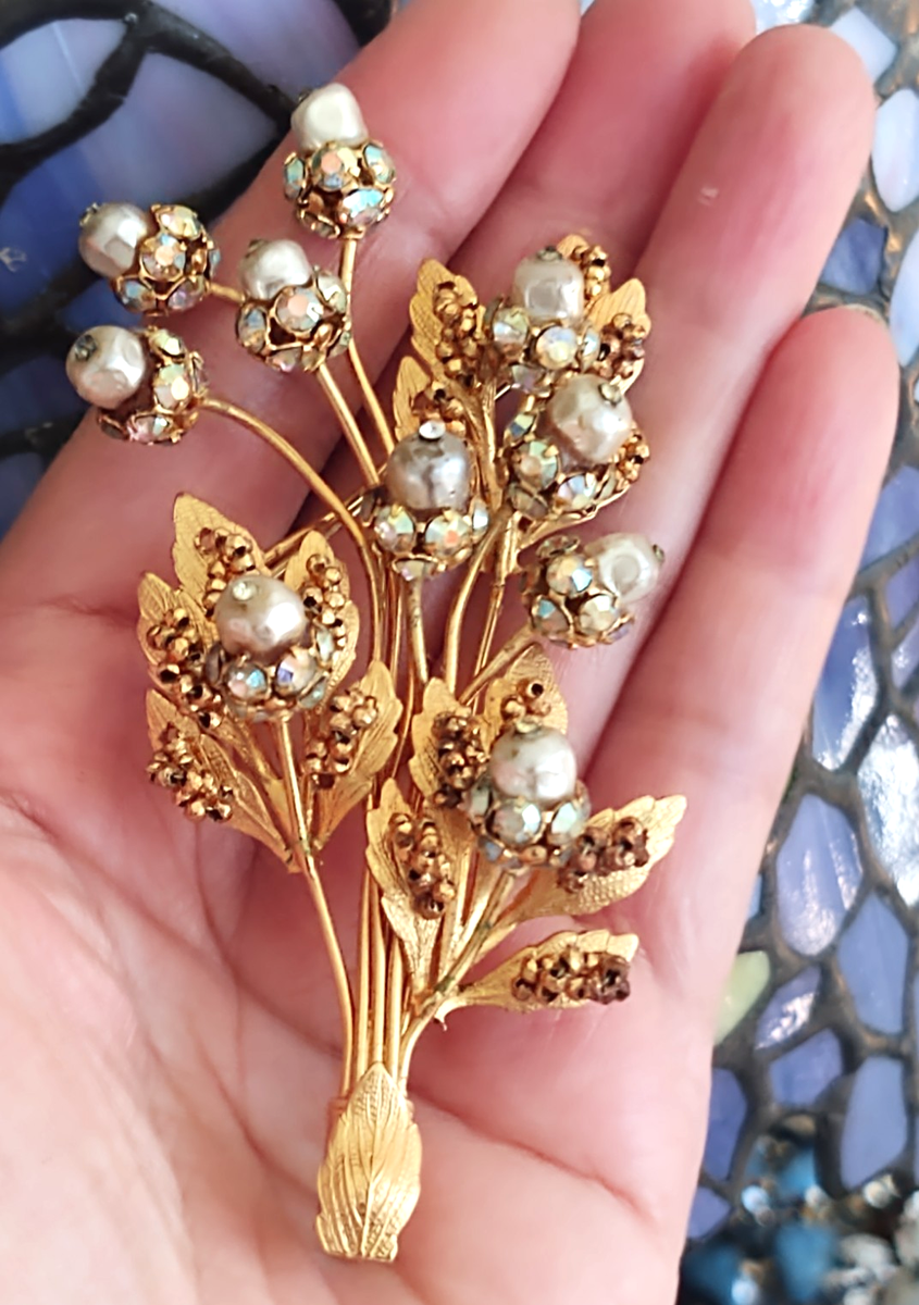 Vintage Early Miriam Haskell? Unsigned Pearl AB Rhinestone Floral